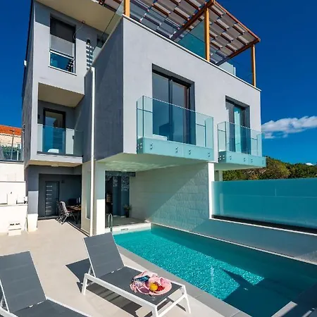 Marcelas-spectacular Sea Views 别墅